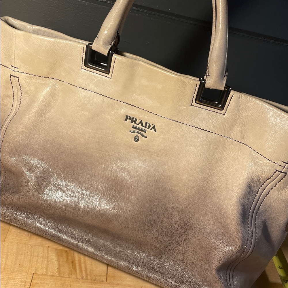 Prada Ombre w/COA East West Sfumato Glacé Leather Satchel Tote bag ! - Picture 15 of 16